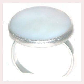 A Sterling Silver Ring with Mother of Pearl.