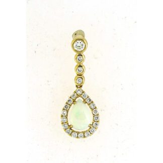 88862O Opal & Diamond Pendant in 14KT Yellow Gold