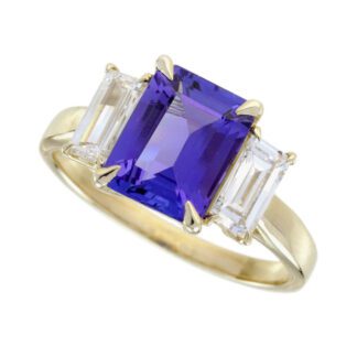 5700TZ Tanzanite & Diamond Ring in 14KT Yellow Gold